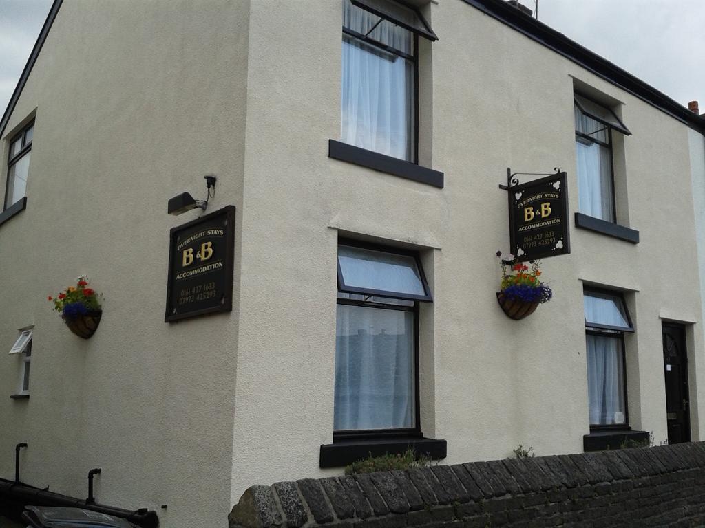 Overnight Stays Stockport Chambre photo